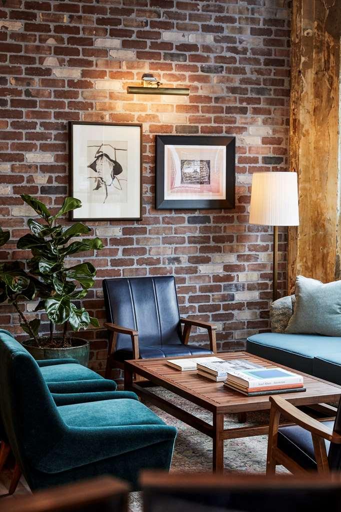 The Hoxton, 4*