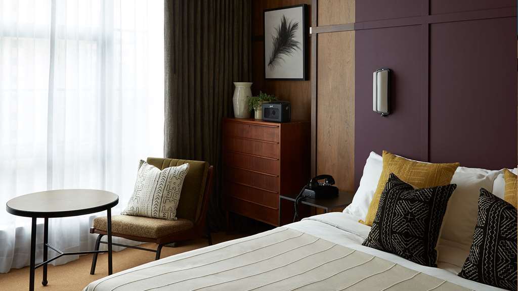 The Hoxton, Hotel 4*