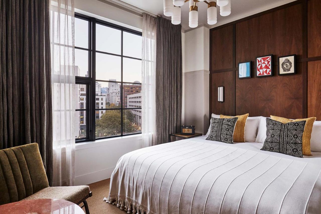 The Hoxton, 4*