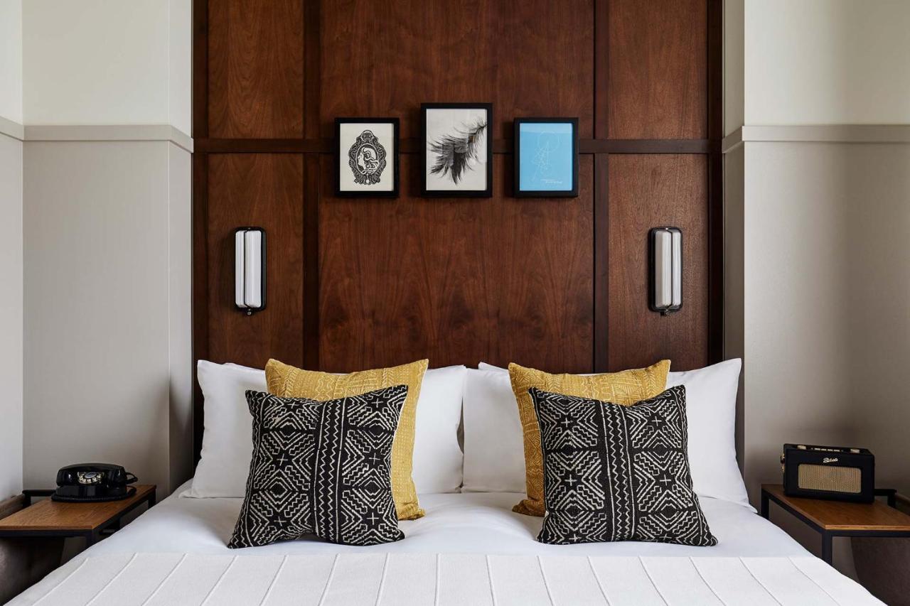 The Hoxton, Hotel 4*